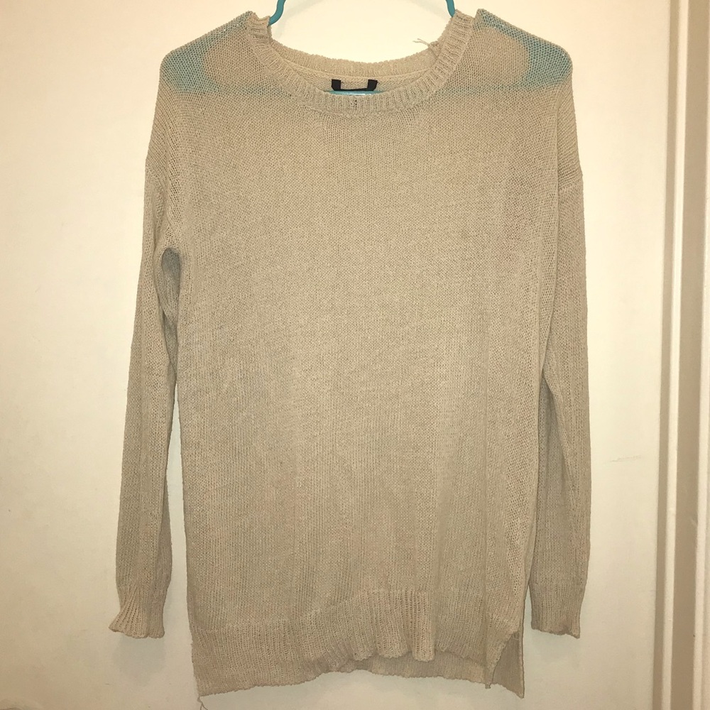 Sweater - Picture 1 of 6